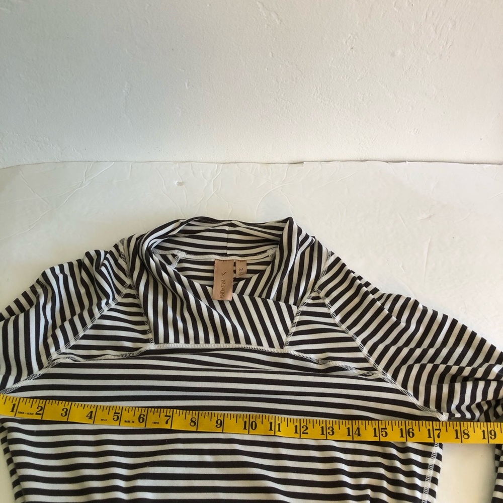 Indyeva Gamut Top Dark Grey/Black Striped Turtleneck Top Medium Athleisure - Picture 5 of 7
